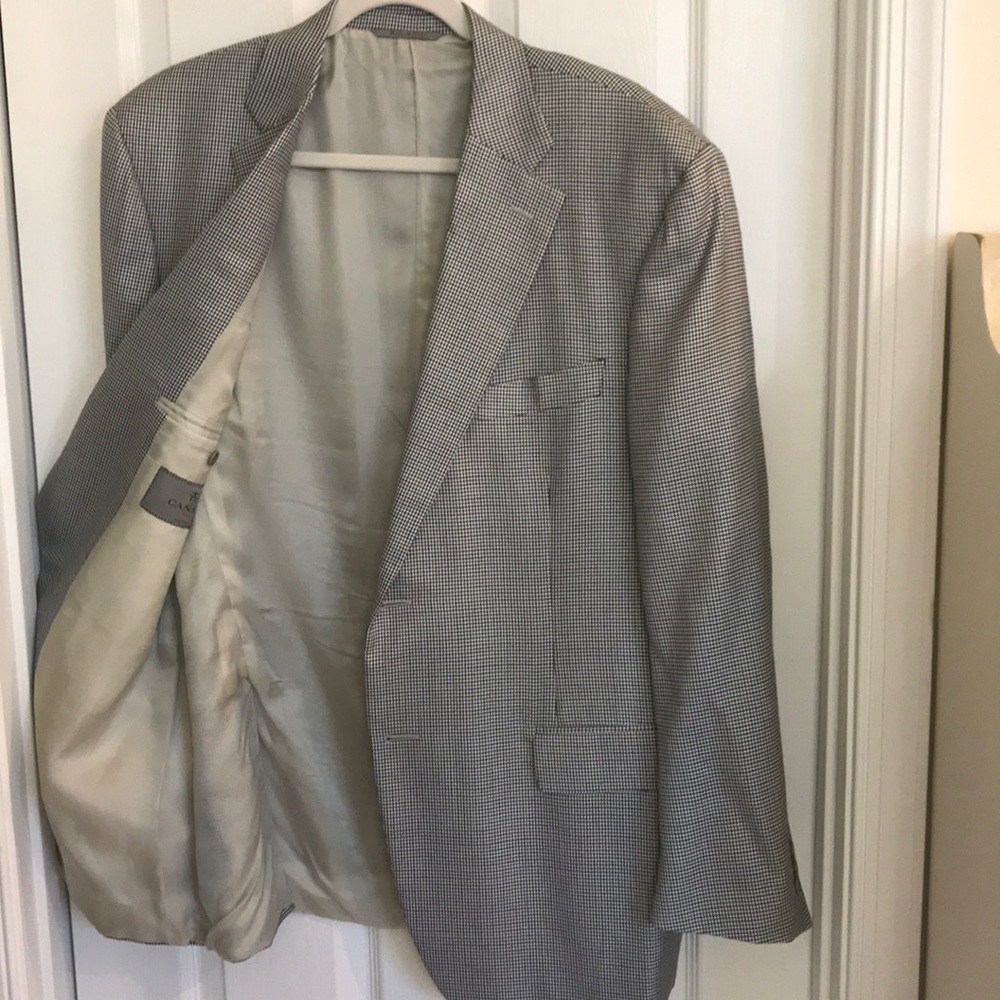 Blazer - Picture 3 of 6